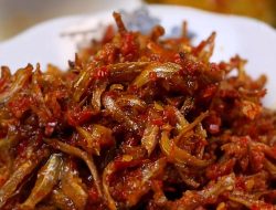 Resep Sambal Lure atau Teri Gurih Pedas, Lauk Sederhana yang Bikin Nasi Hangat Makin Nikmat